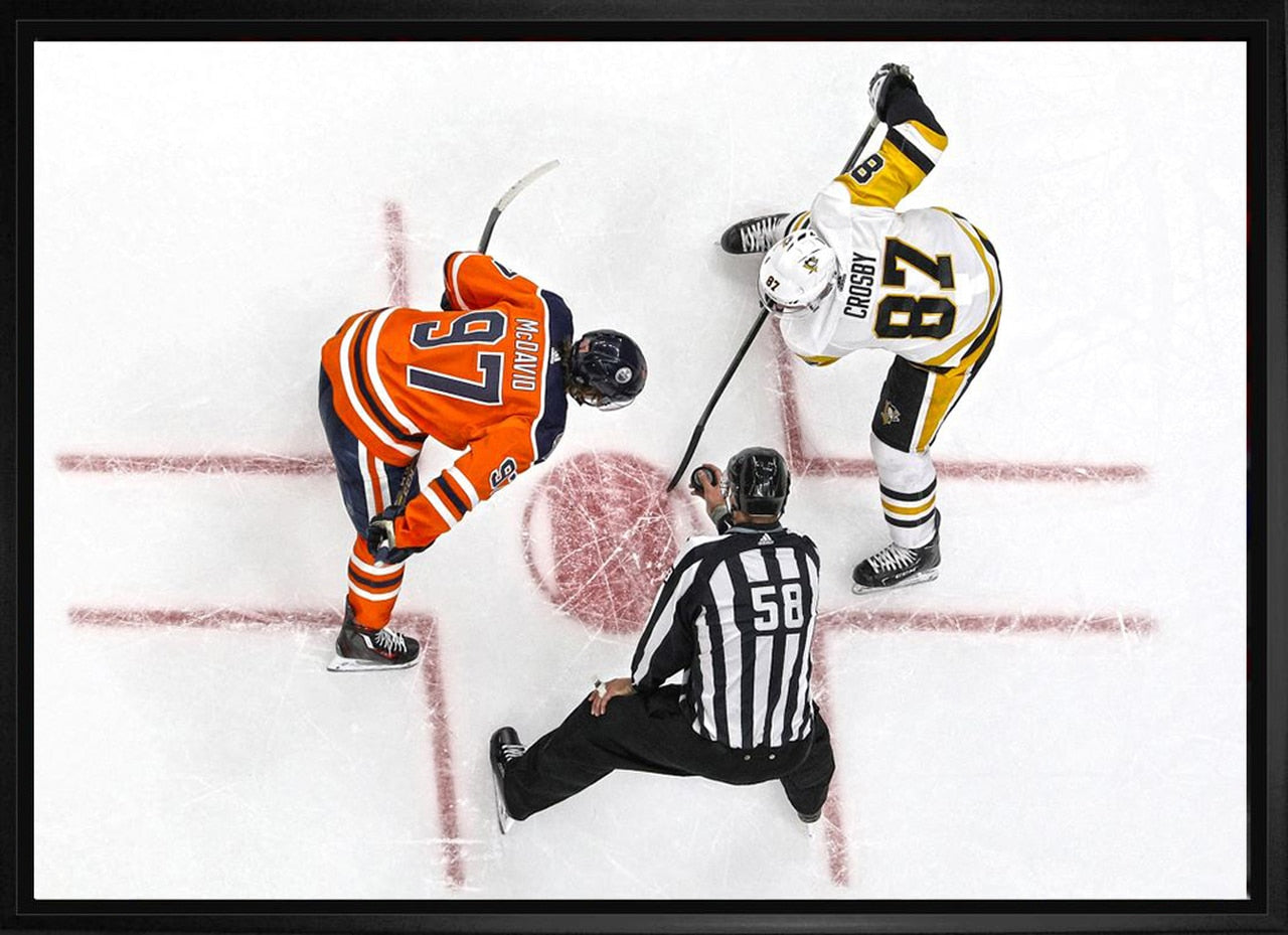 McDavid,C / Crosby,S 20x29 Unsigned Framed Canvas Oilers / Penguins Overhead