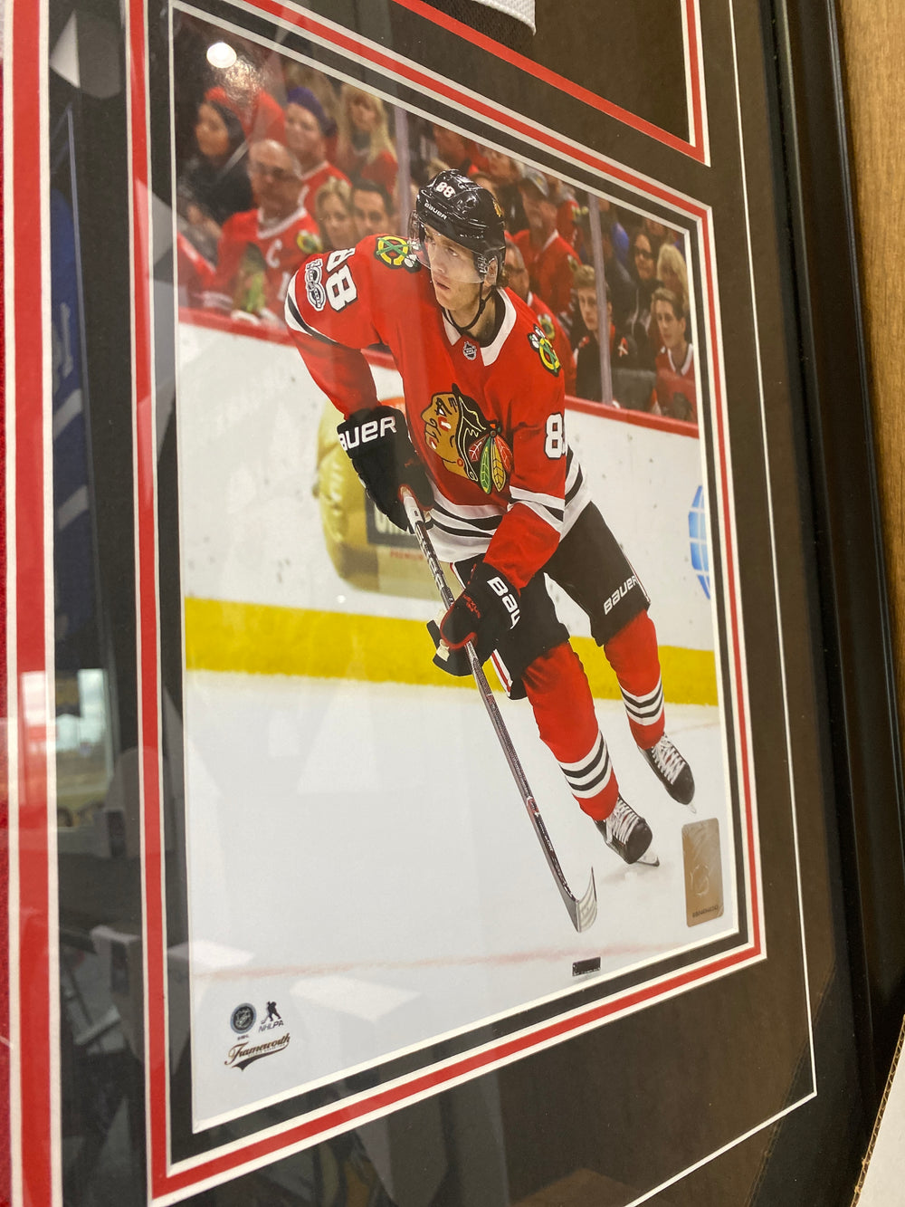 Patrick Kane signed framed Jersey 19/20 Season