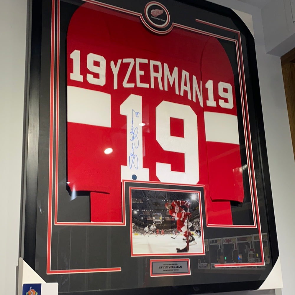 Steve Yzerman Detroit Red Wings Signed Retro Style 36x44 Framed Hockey Jersey