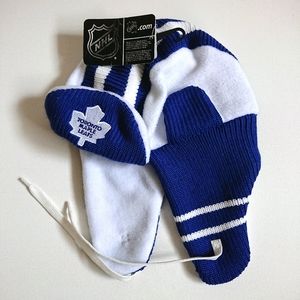 Toronto Maple Leafs Trapper Hat Reversible